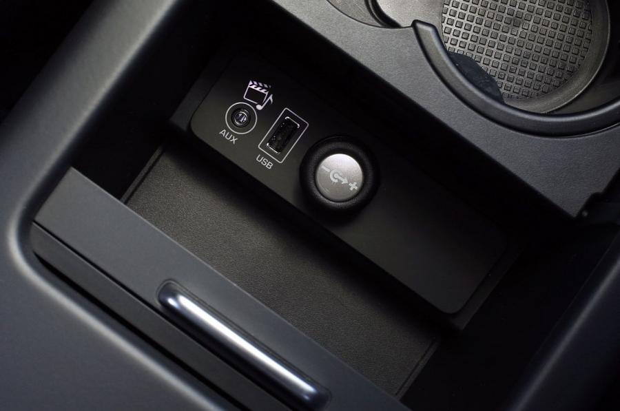  Land Rover LR2 2013 года  (фото 6 из 56)